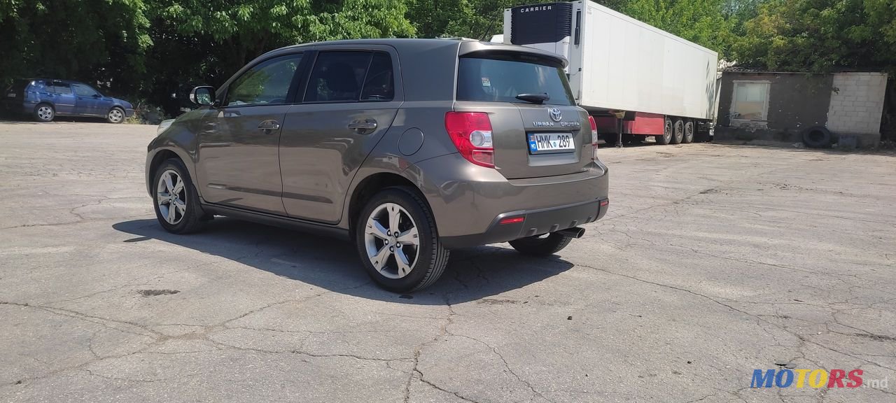 2012' Toyota Urban Cruiser photo #4