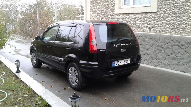 2003' Ford Fusion photo #2