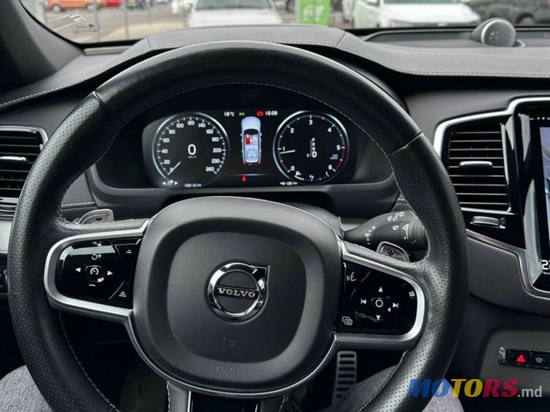 2018' Volvo XC90 photo #6