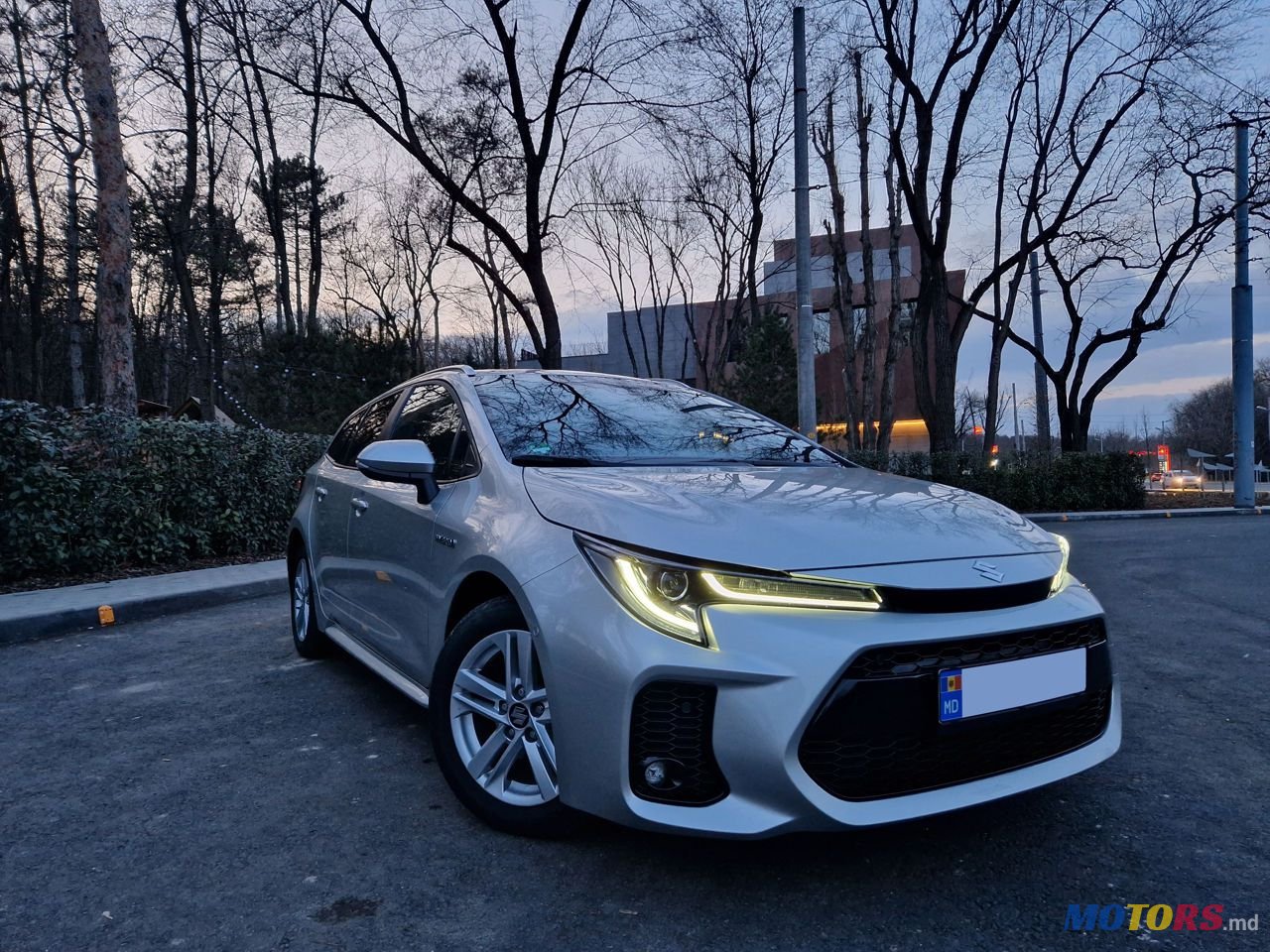 2021' Suzuki Swace photo #2