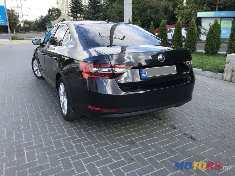 2018' Skoda Superb photo #3