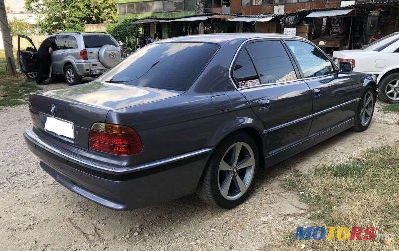 2001' BMW 7 photo #2