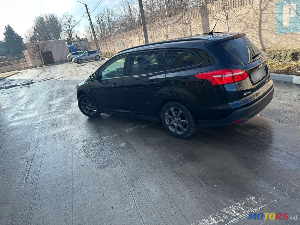 2015' Ford Focus photo #3