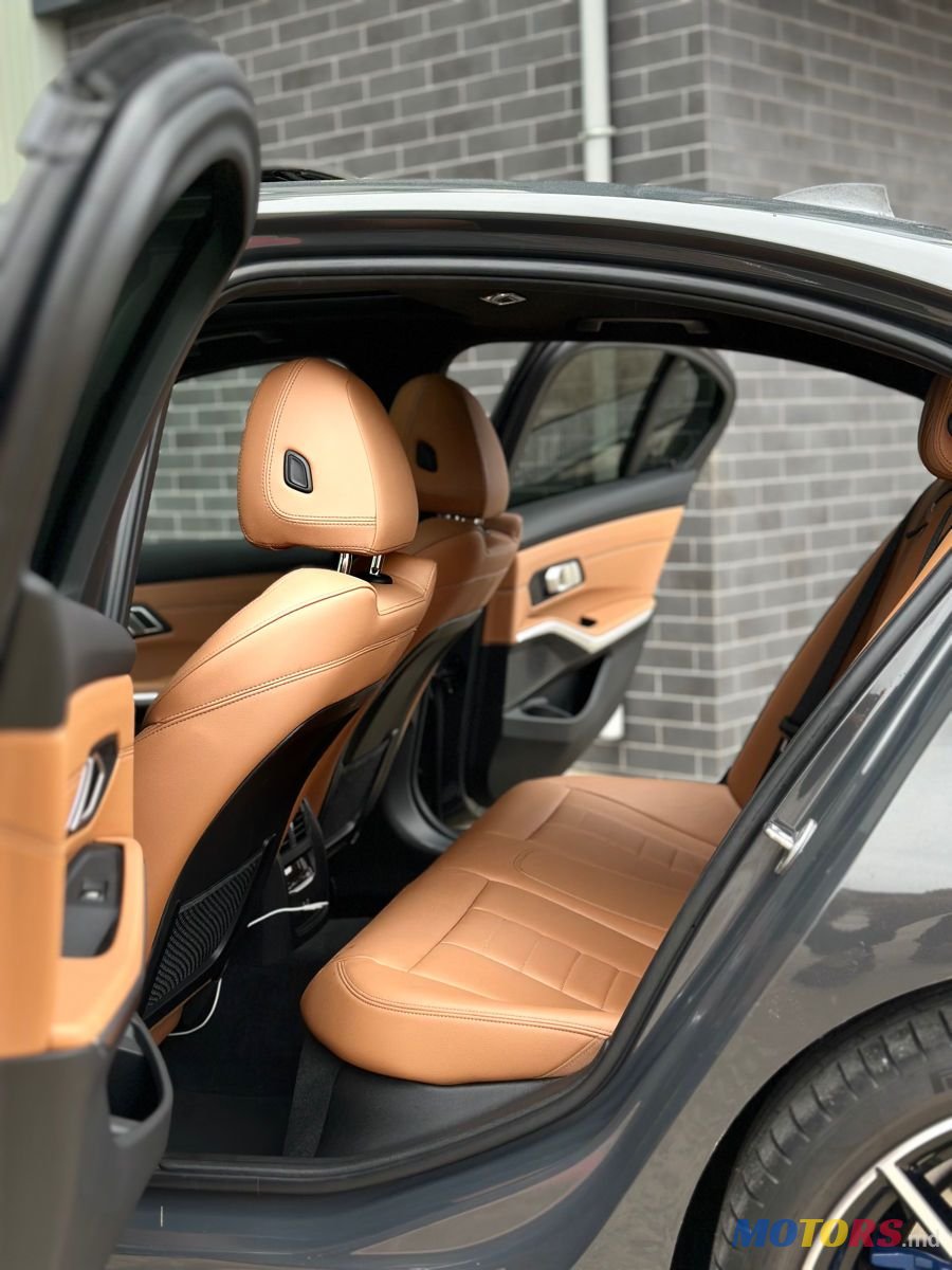 2021' BMW 3 Series photo #6