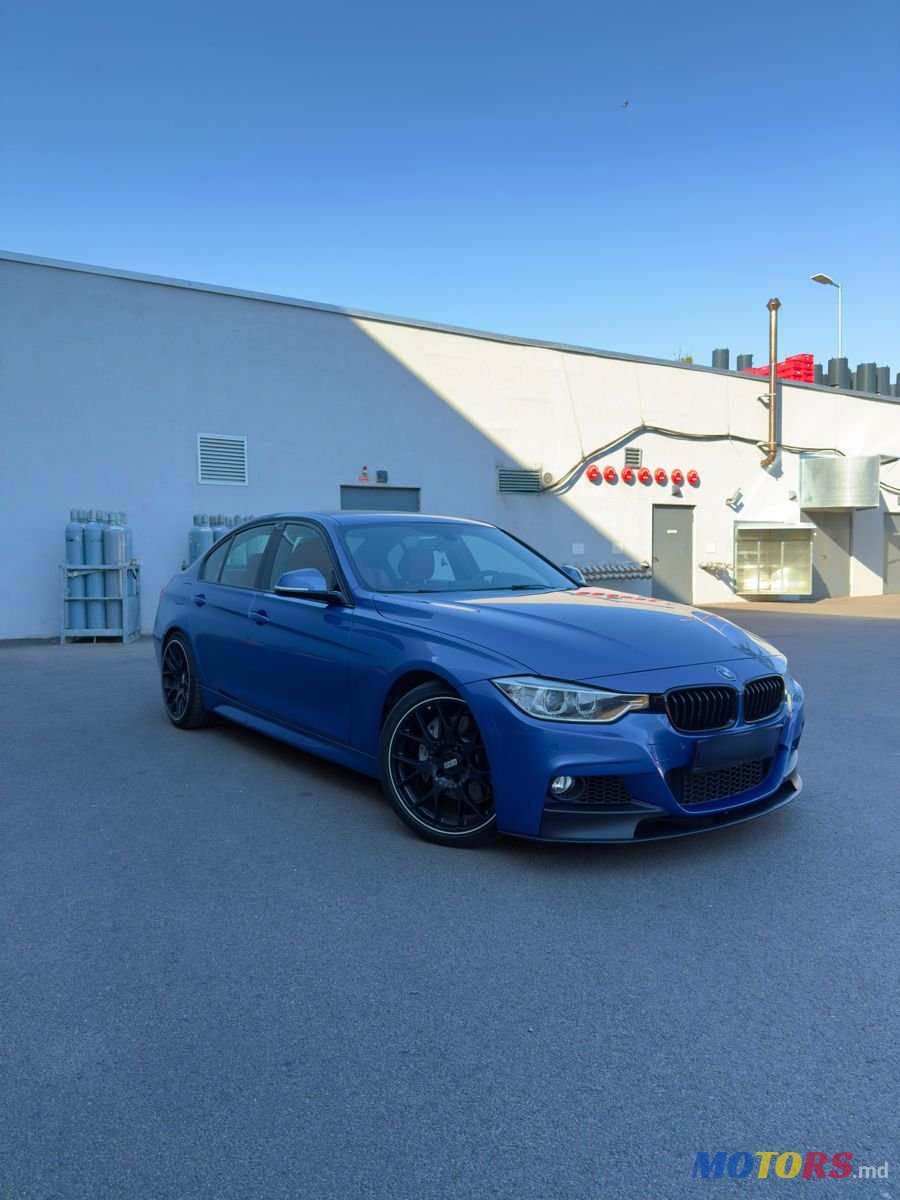 2014' BMW 3 Series photo #2