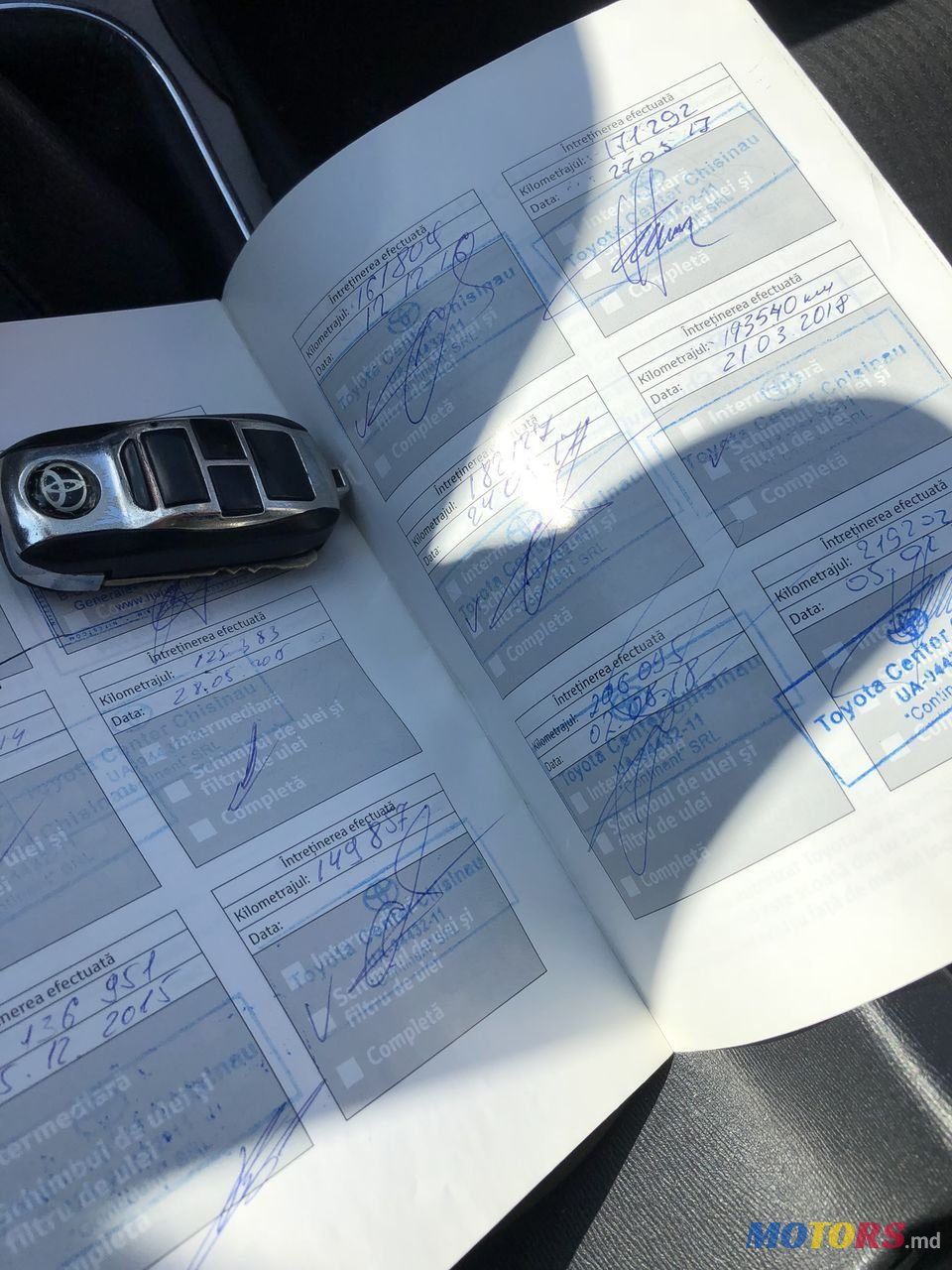 2010' Toyota Avensis photo #6