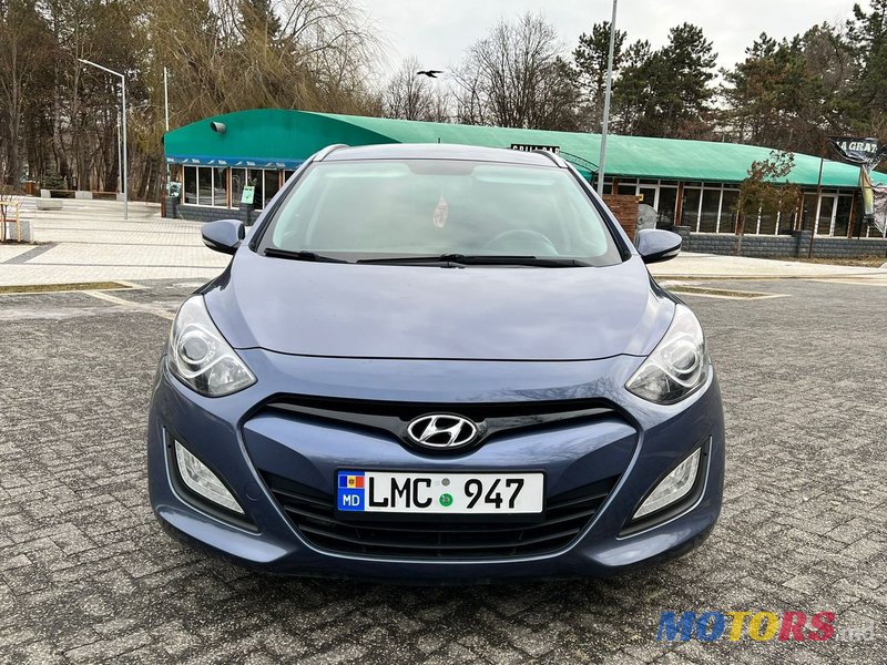2013' Hyundai i30 photo #1