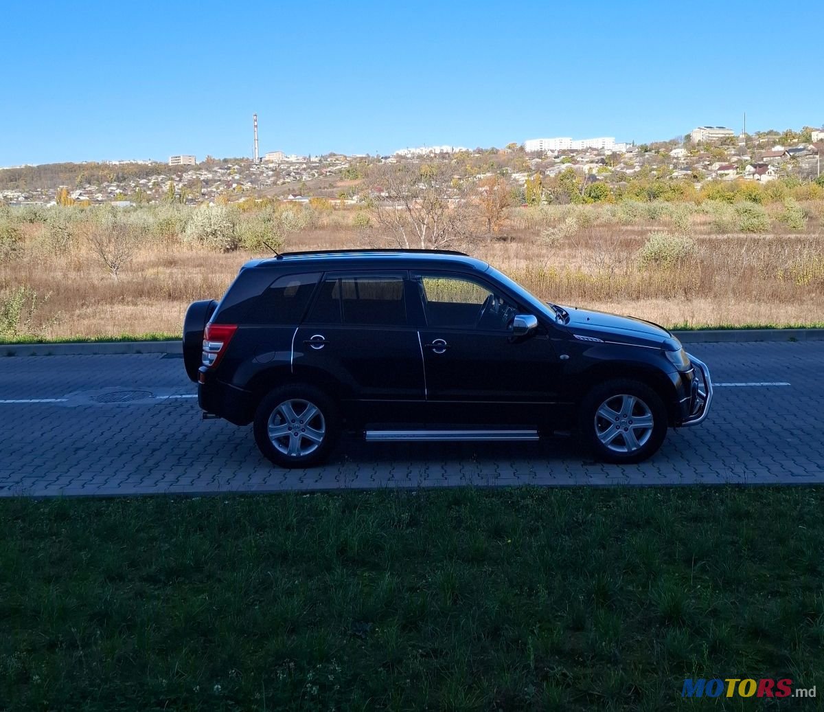 2006' Suzuki Grand Vitara photo #2