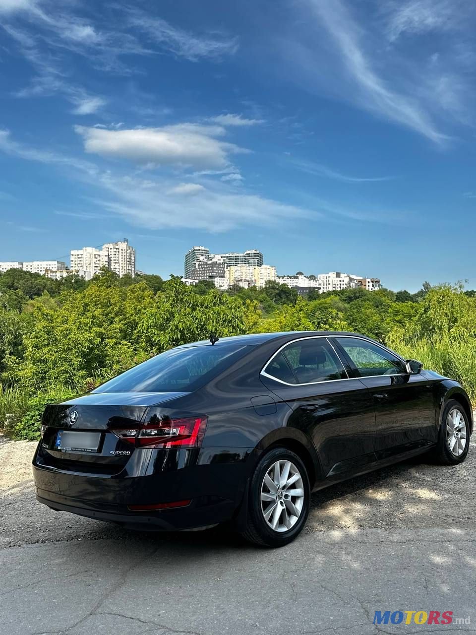 2017' Skoda Superb photo #4