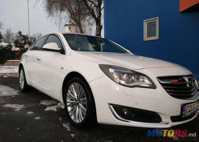 2014' Opel Insignia photo #1