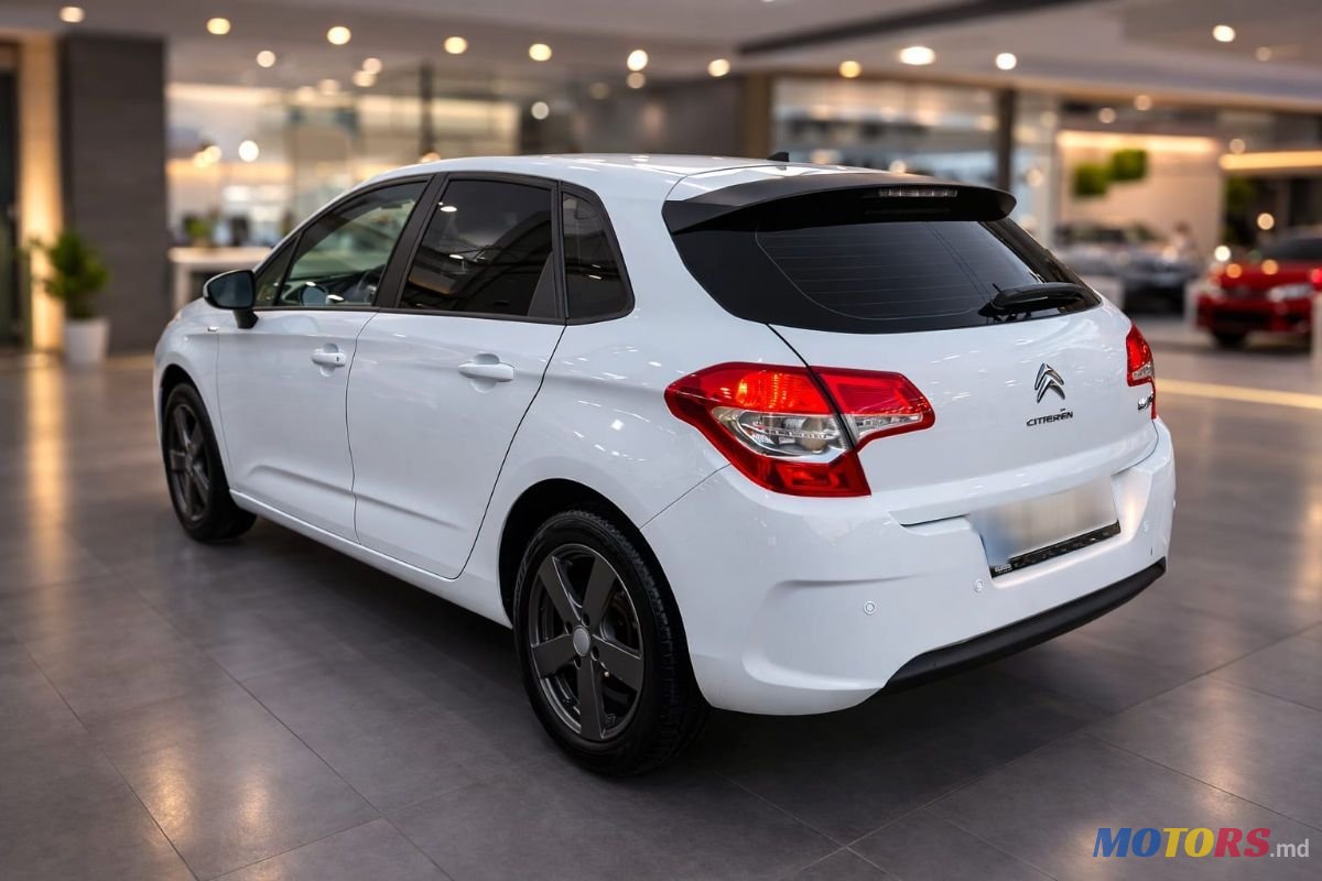 2016' Citroen C4 photo #5