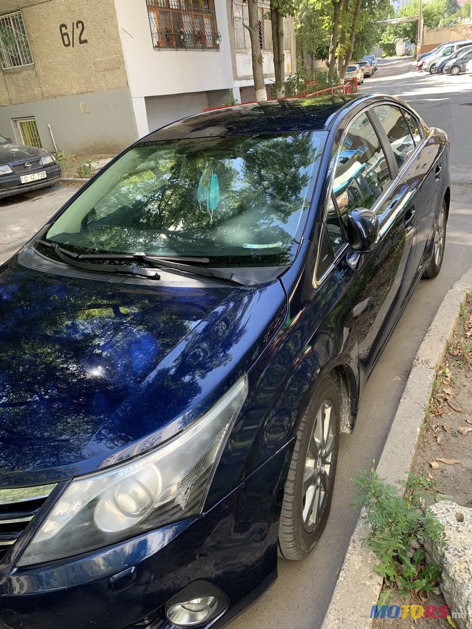 2012' Toyota Avensis photo #4