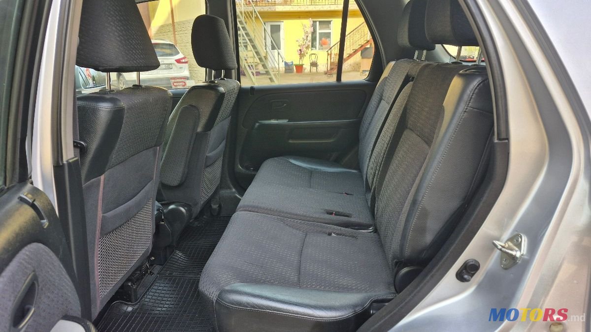 2002' Honda CR-V photo #6