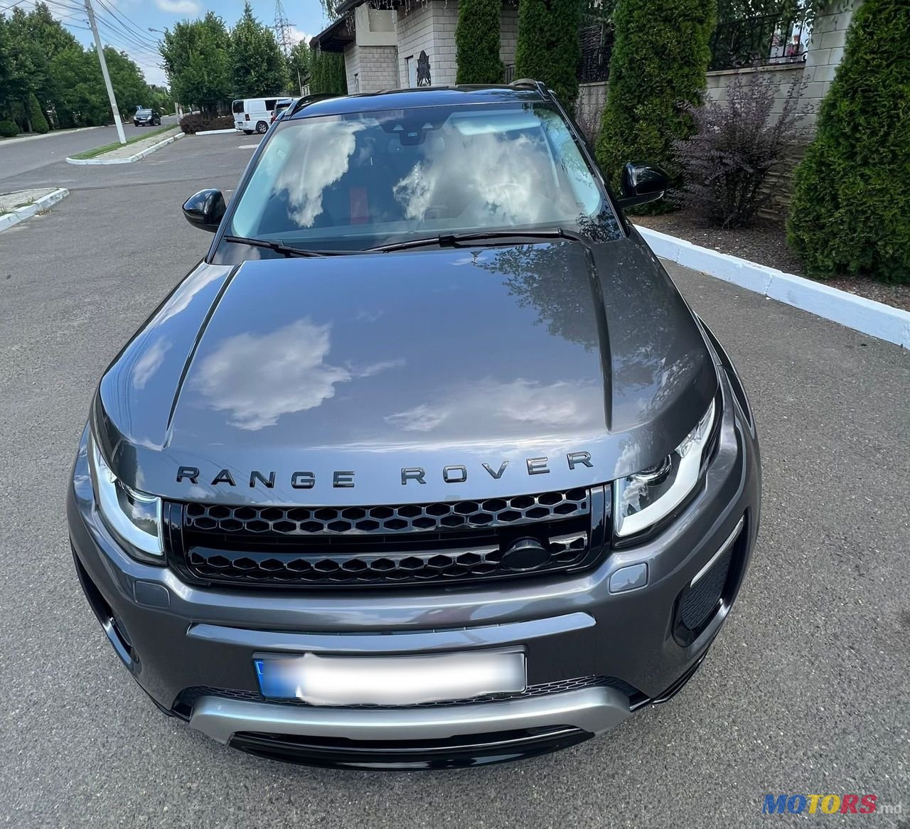 2018' Land Rover Range Rover Evoque photo #1