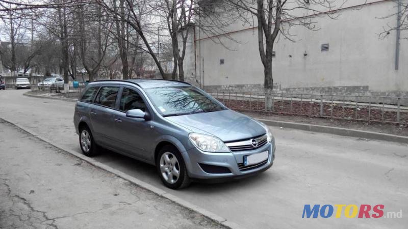 2007' Opel Astra photo #1