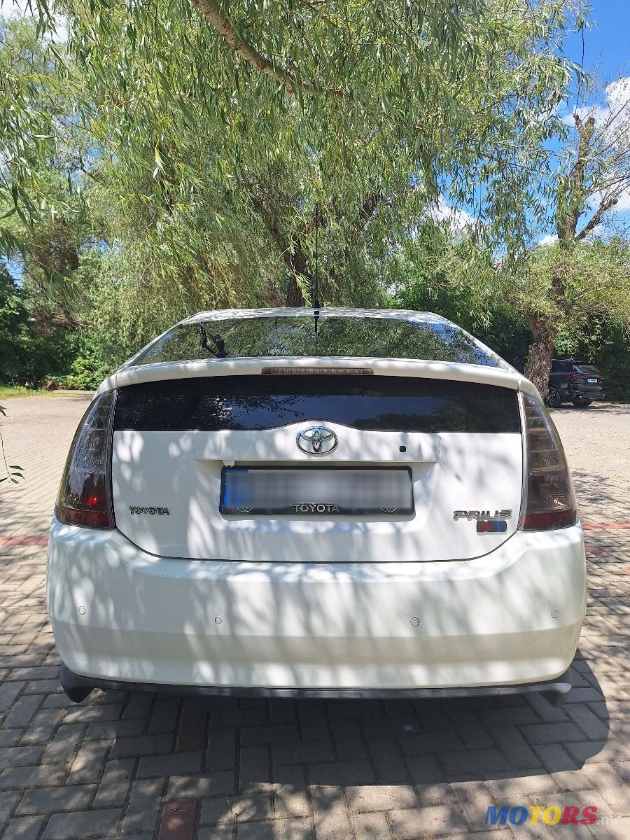 2008' Toyota Prius photo #4