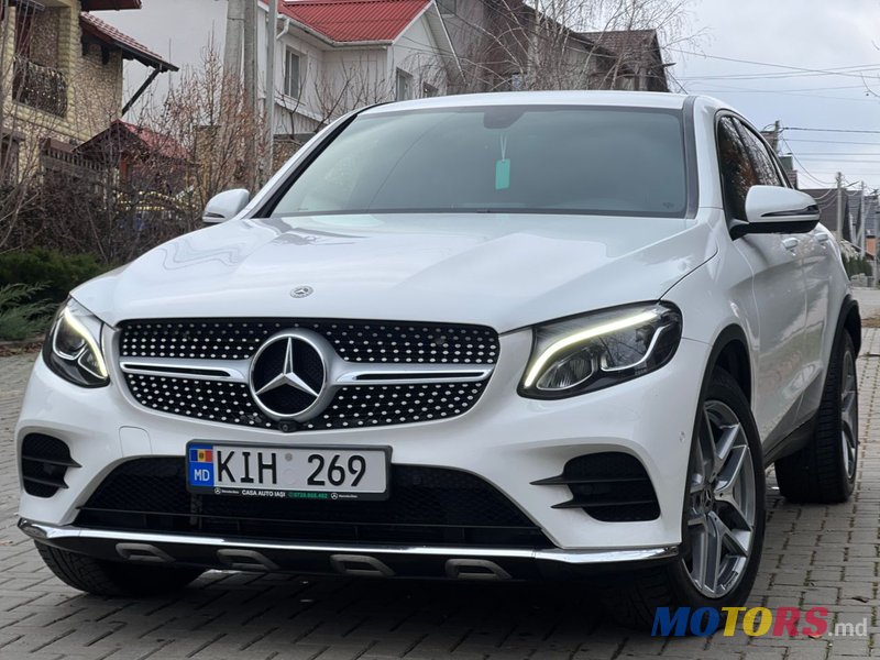 2017' Mercedes-Benz Glc Coupe photo #1