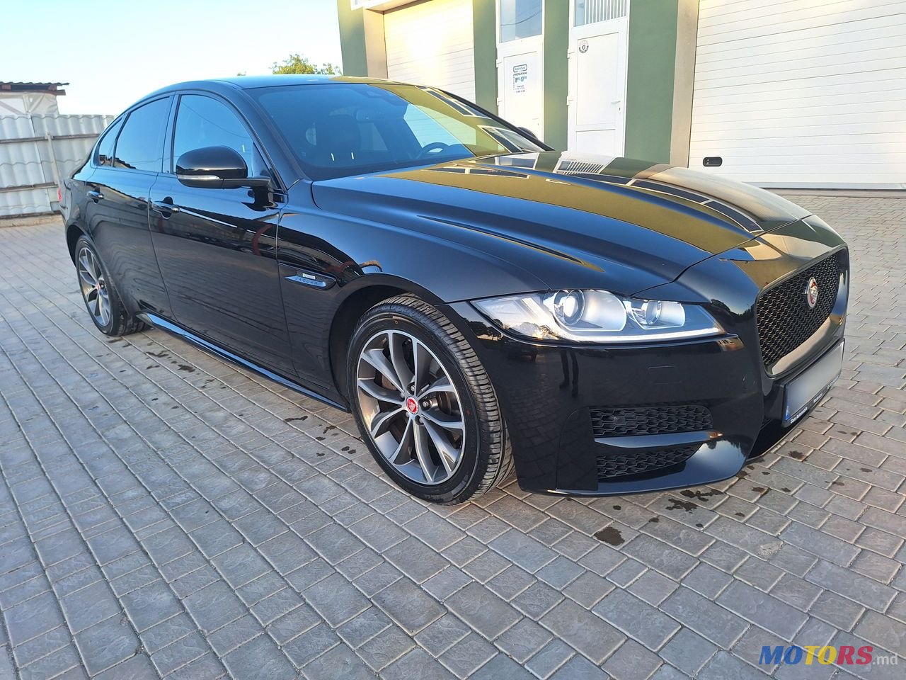 2016' Jaguar XF photo #4