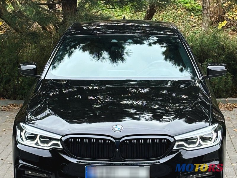 2020' BMW 5 Series photo #3