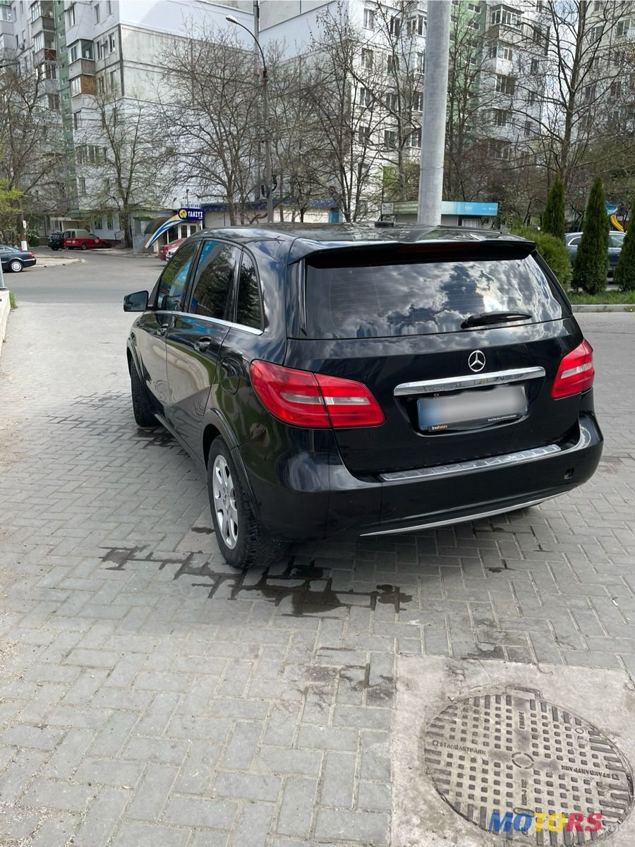 2014' Mercedes-Benz B-Class photo #5