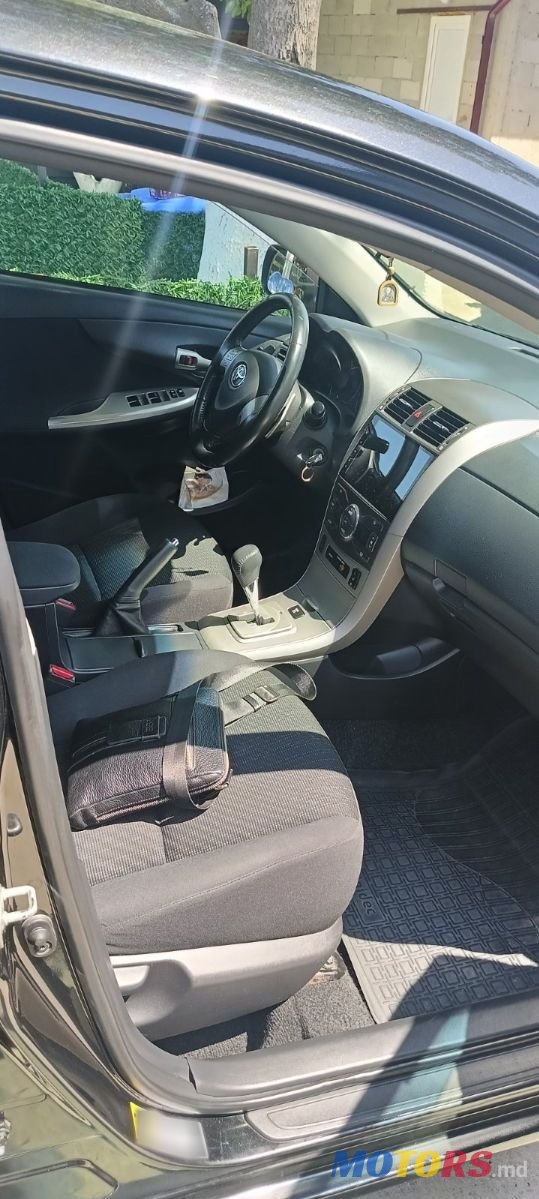 2008' Toyota Corolla photo #4