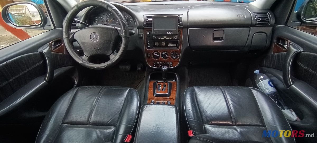 2001' Mercedes-Benz M Класс photo #1