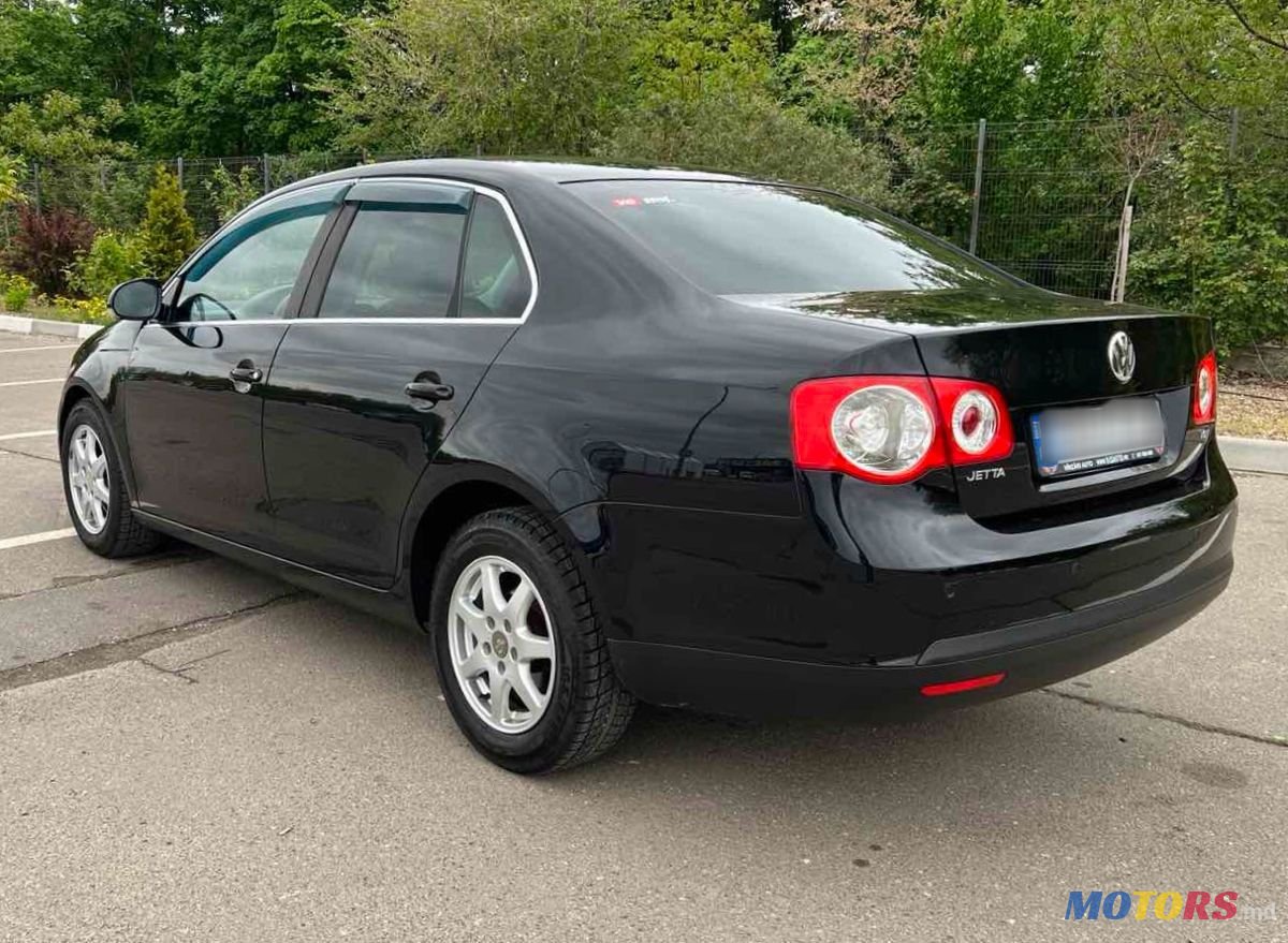 2008' Volkswagen Jetta photo #4