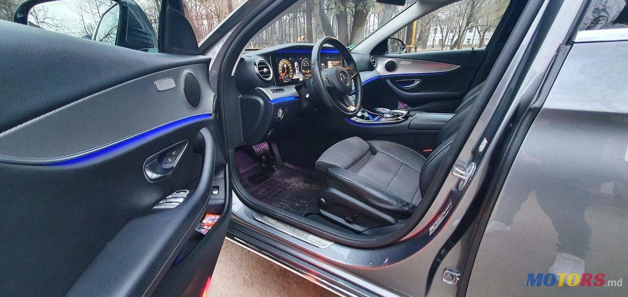 2016' Mercedes-Benz E Класс photo #4