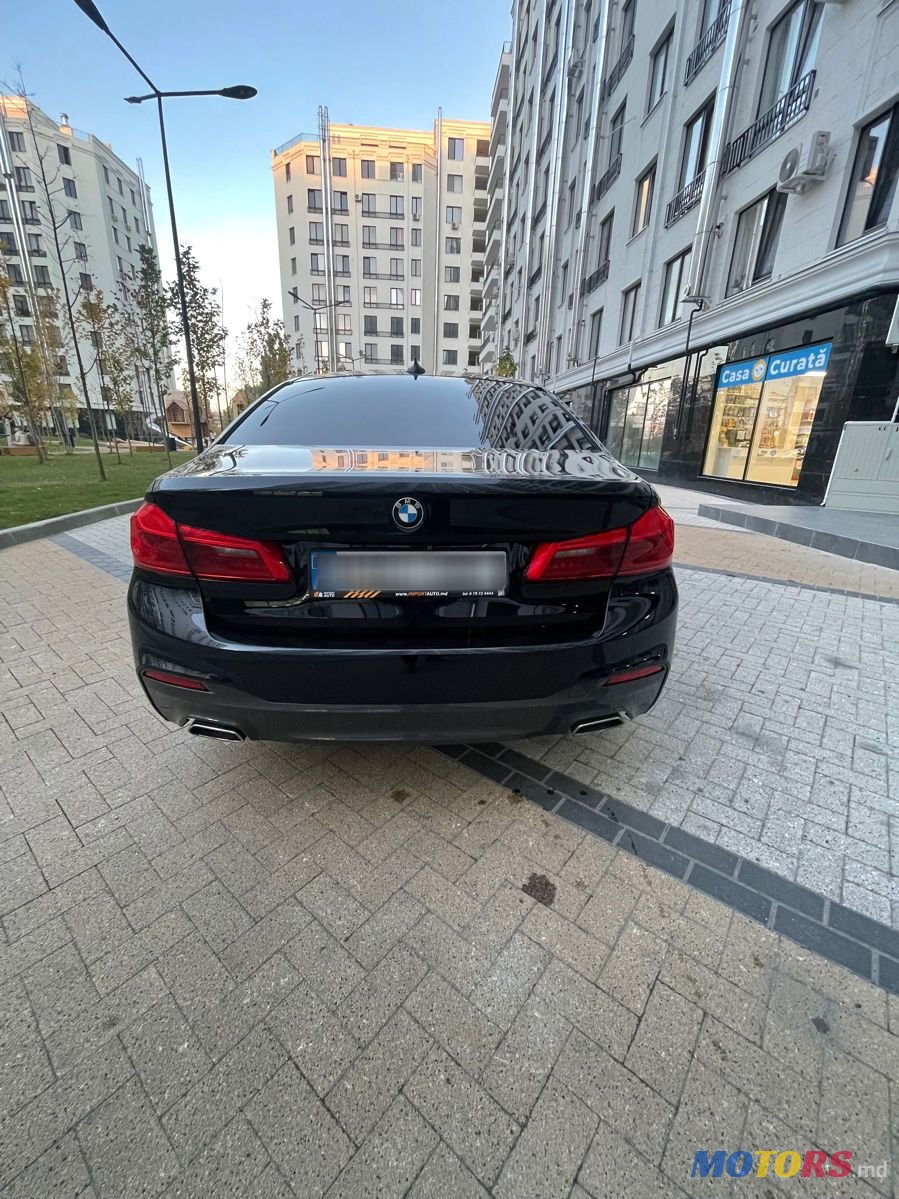 2019' BMW 5 Series photo #3