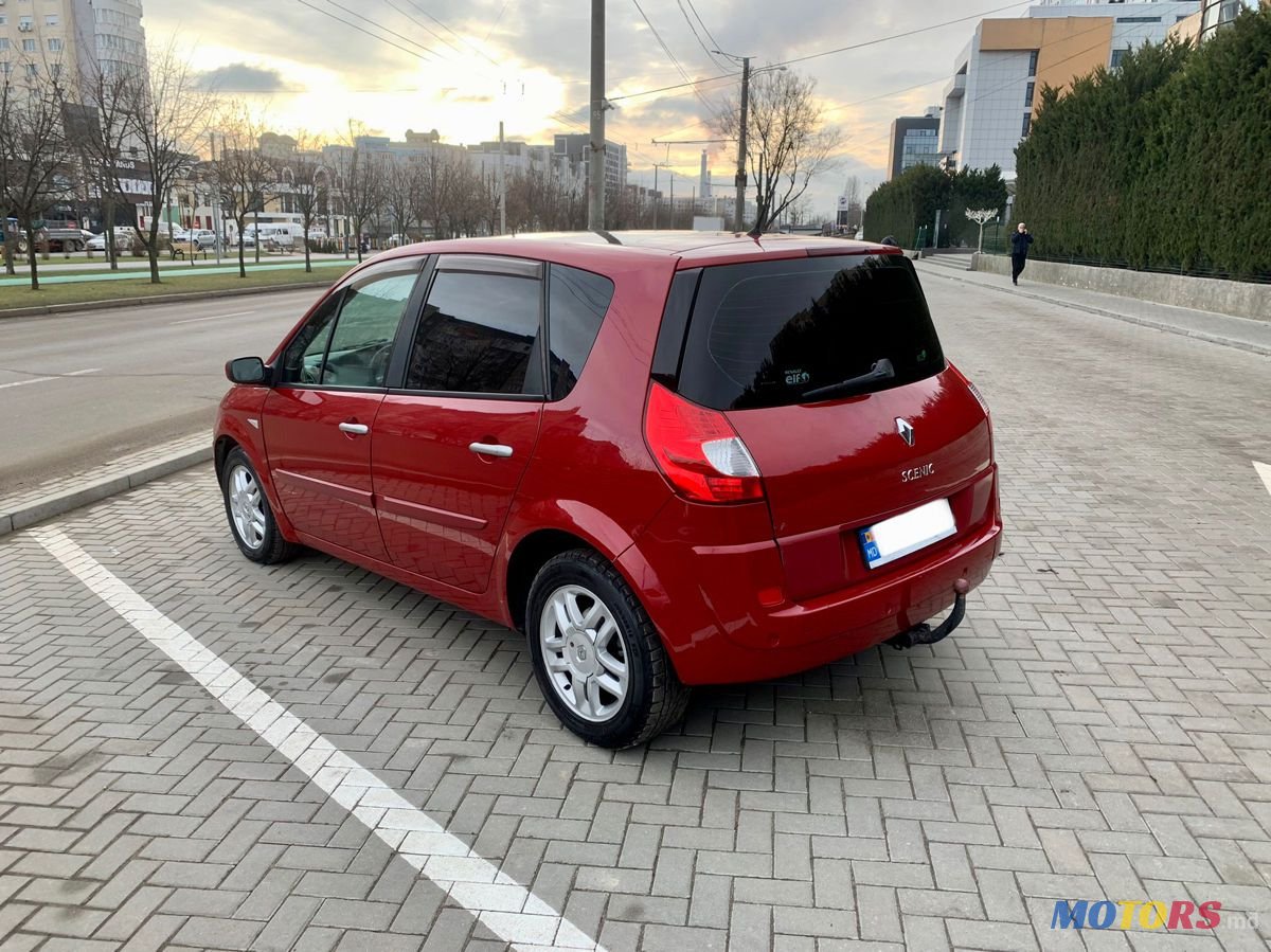 2009' Renault Scenic photo #4