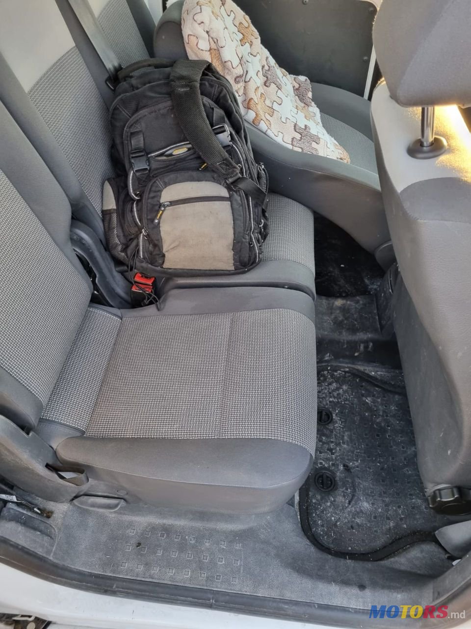 2012' Volkswagen Caddy photo #4