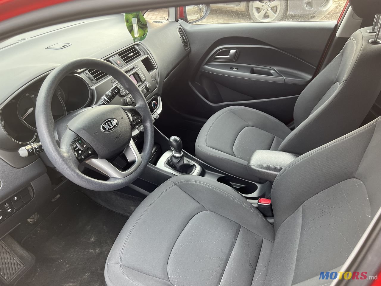 2012' Kia Rio photo #6