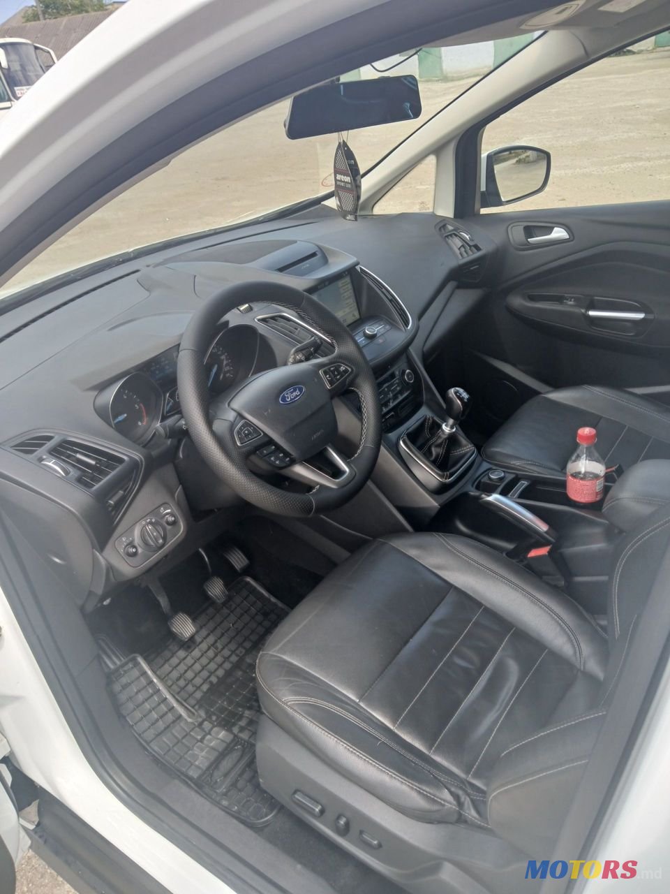 2017' Ford C-MAX photo #3