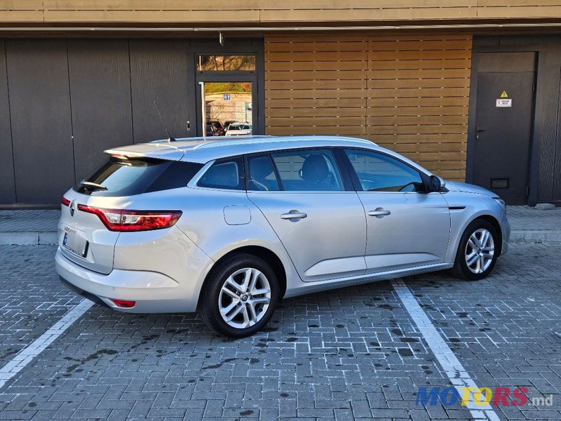 2018' Renault Megane photo #4