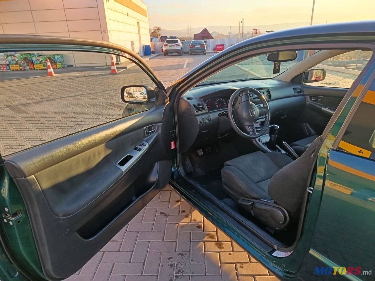 2005' Toyota Corolla photo #3