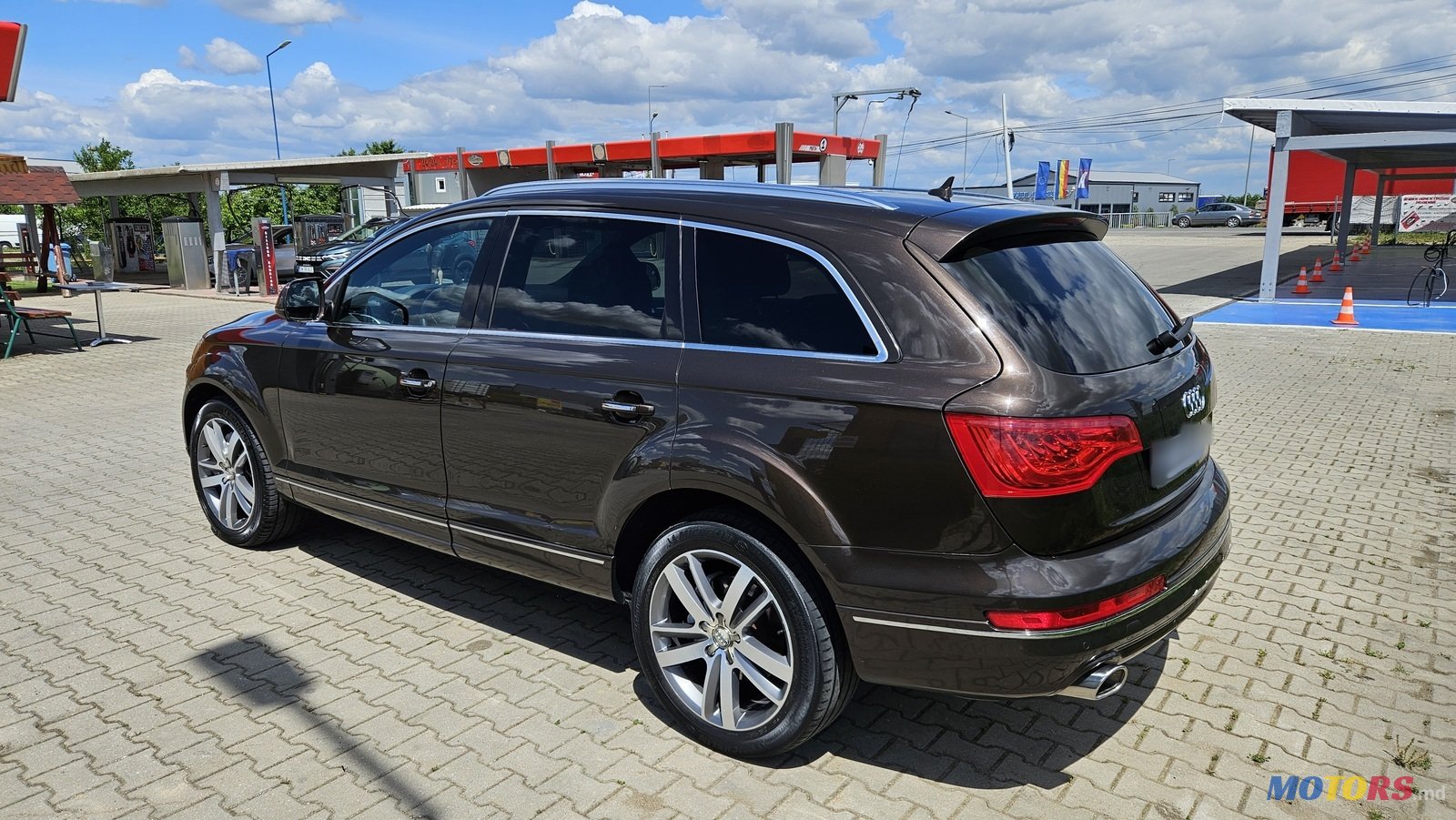 2011' Audi Q7 photo #3