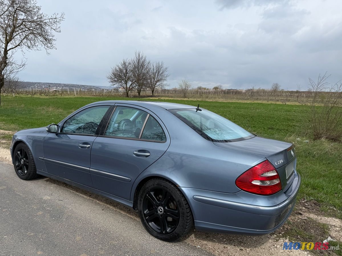 2004' Mercedes-Benz E-Class photo #2