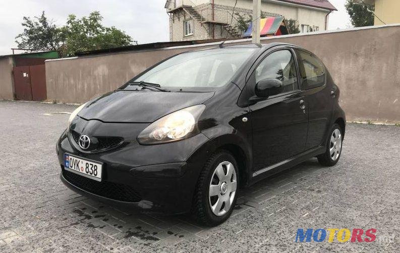 2007' Toyota Aygo photo #1