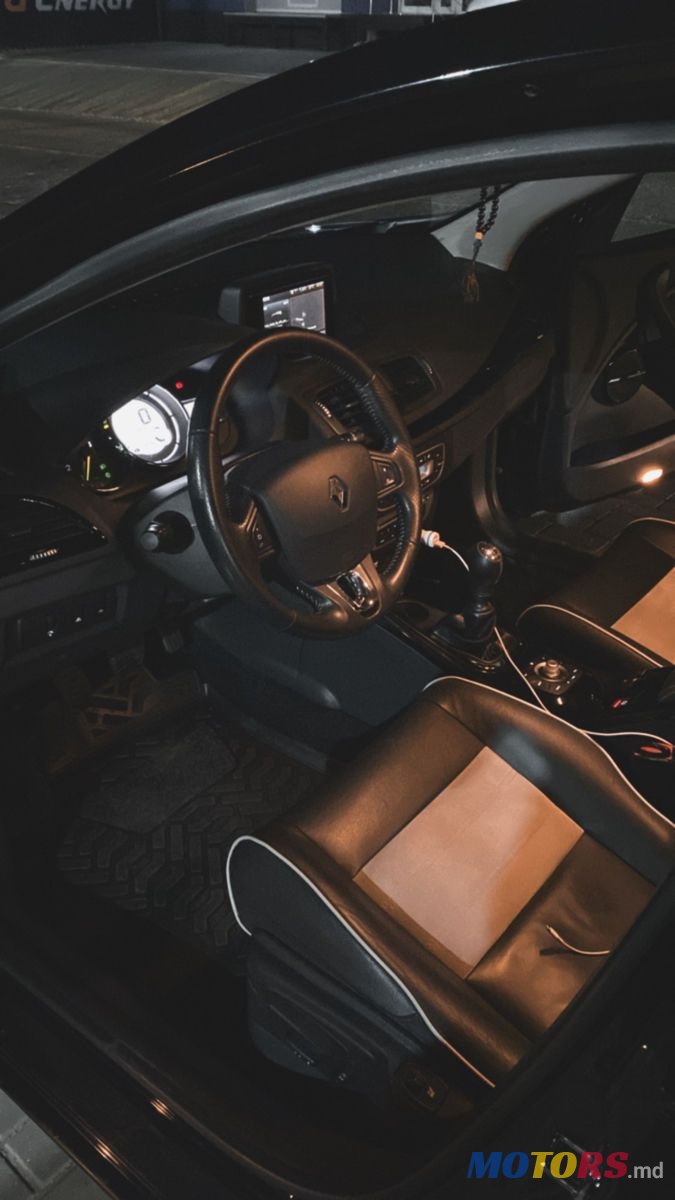 2013' Renault Megane photo #6