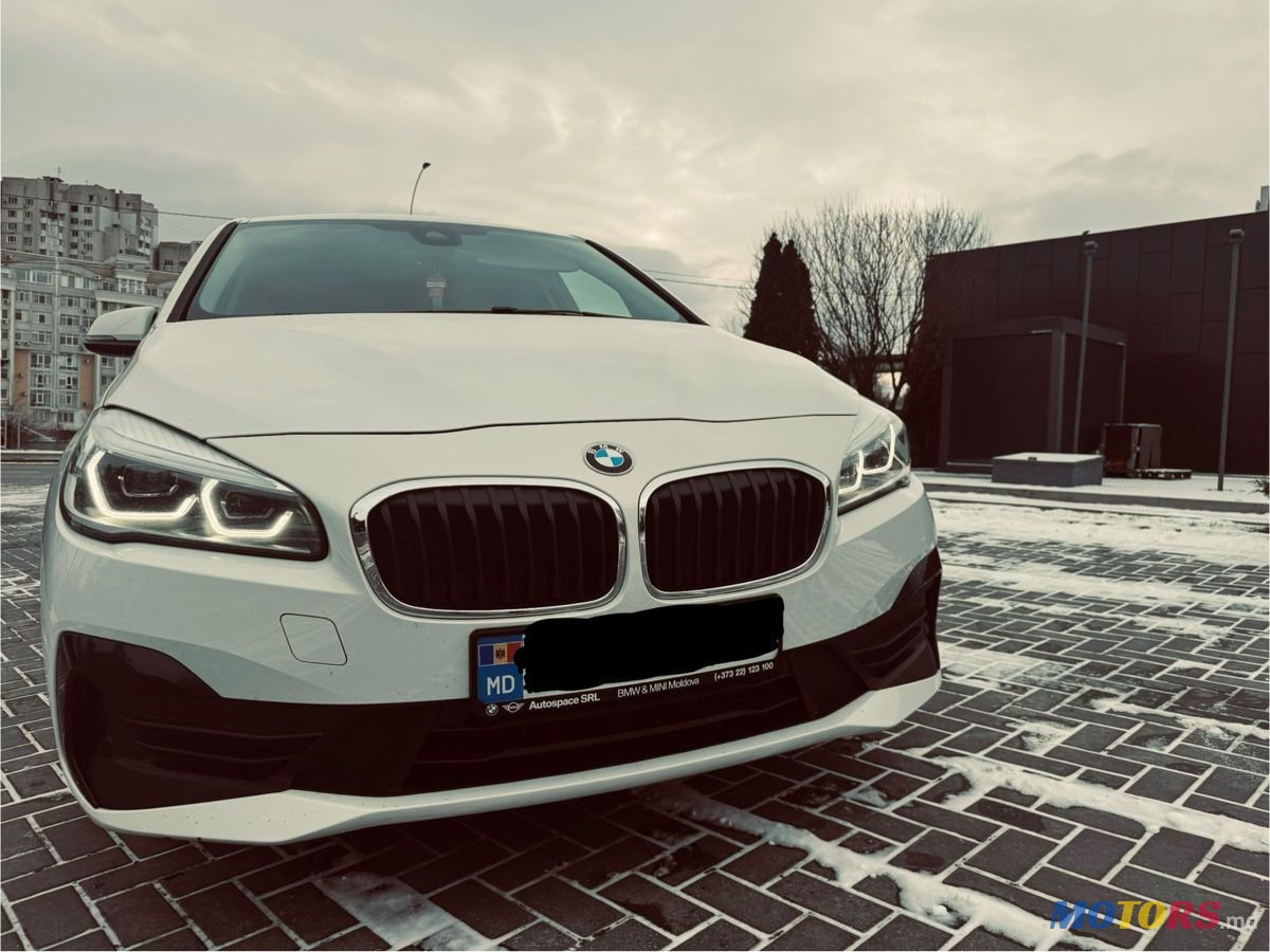 2021' BMW 2 Series Active Tourer photo #1