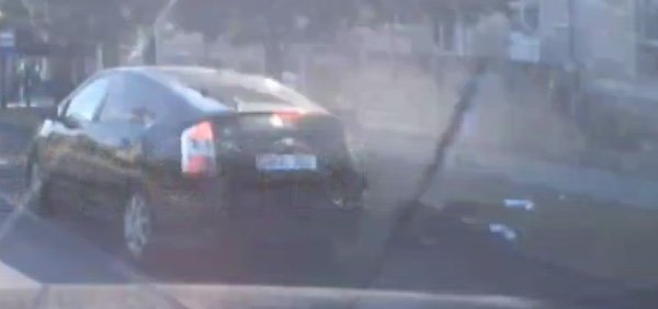 В Кишиневе водитель сбил парня на зебре и скрылся с места ДТП