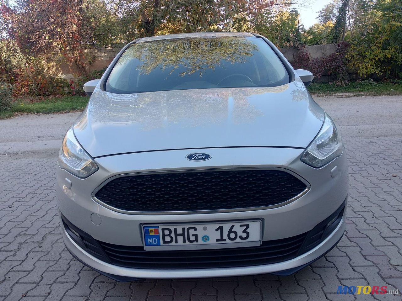 2015' Ford Grand C-MAX photo #4