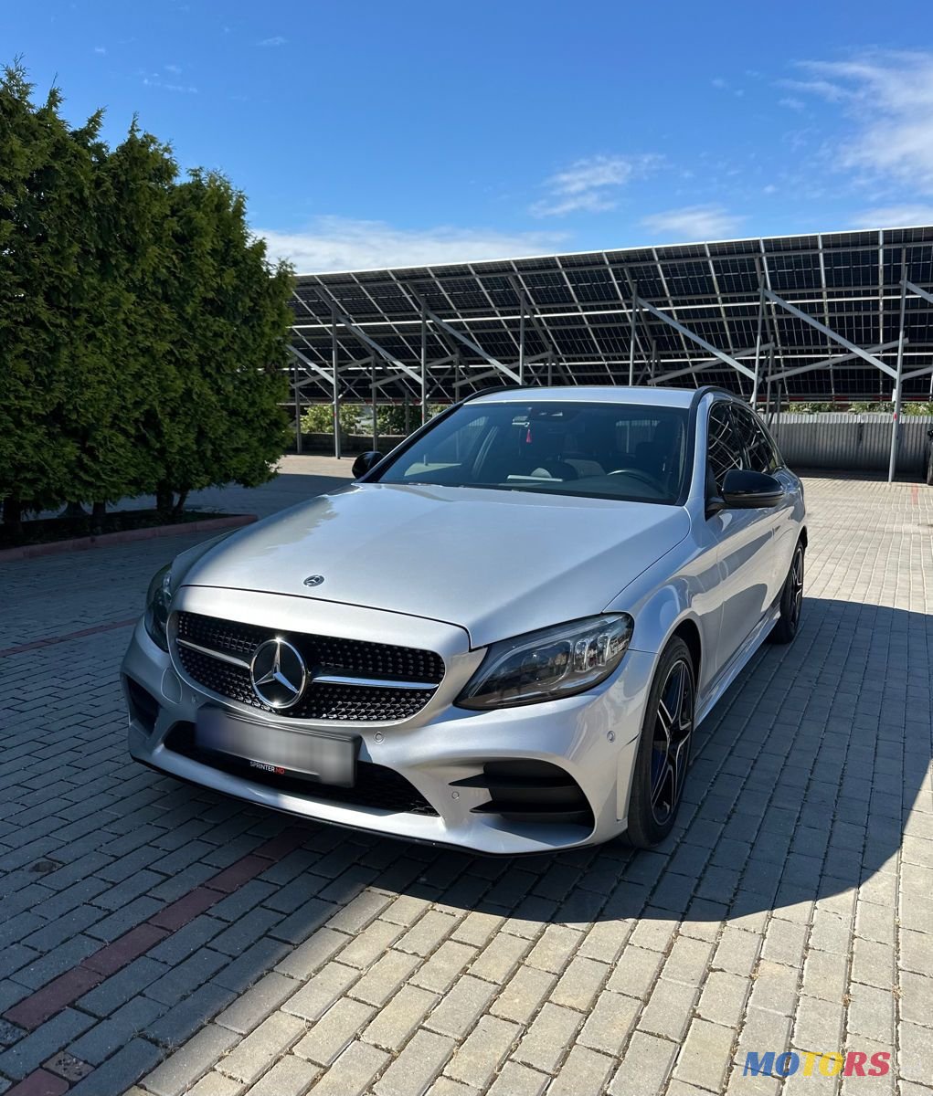 2018' Mercedes-Benz C-Class photo #1