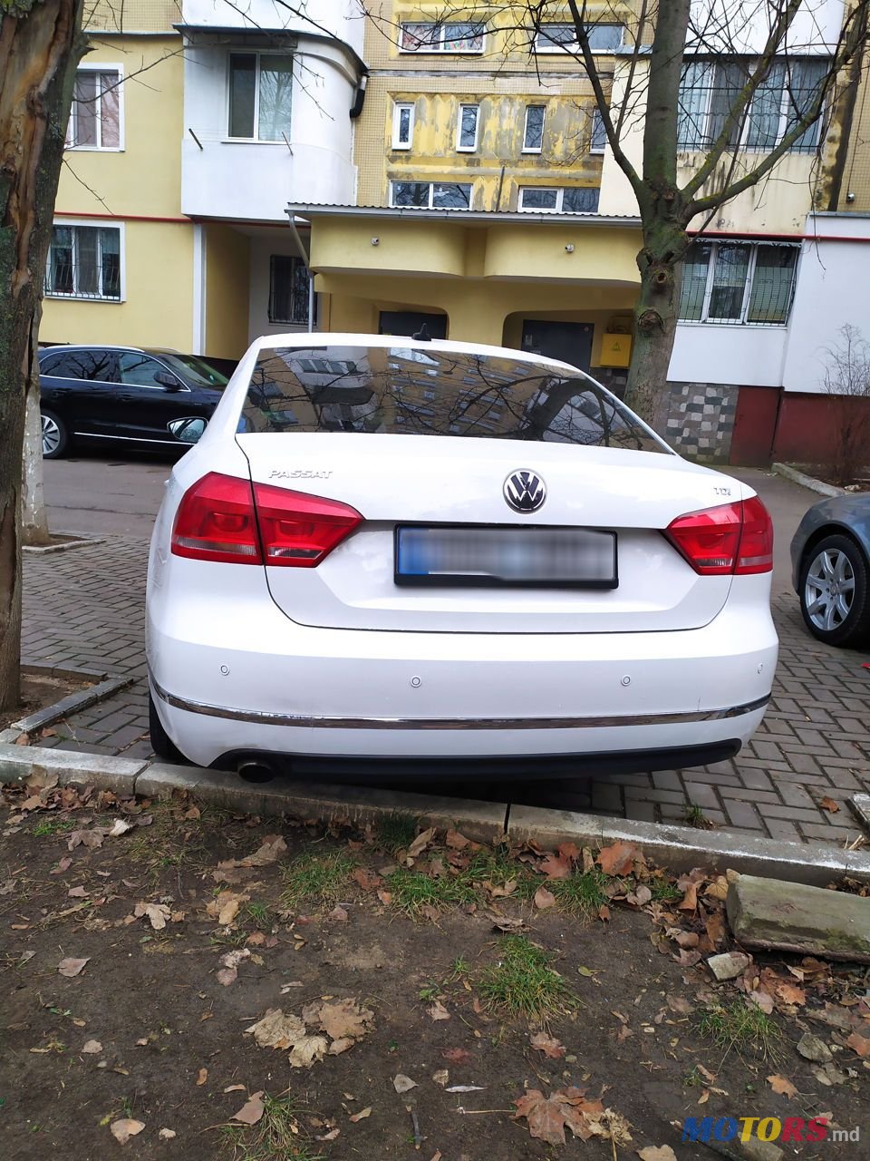 2012' Volkswagen Passat photo #4