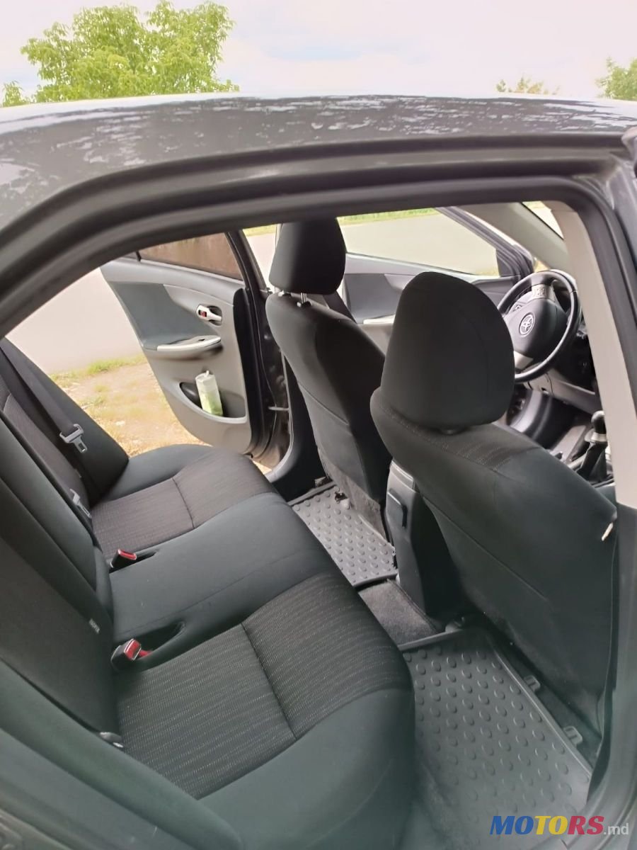 2009' Toyota Corolla photo #1