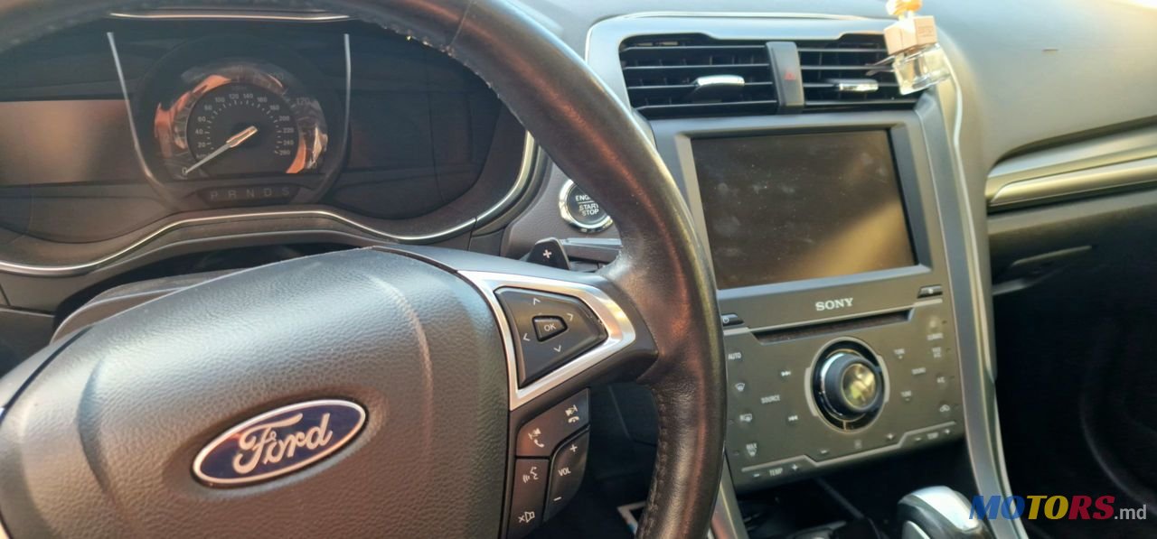 2014' Ford Fusion photo #6