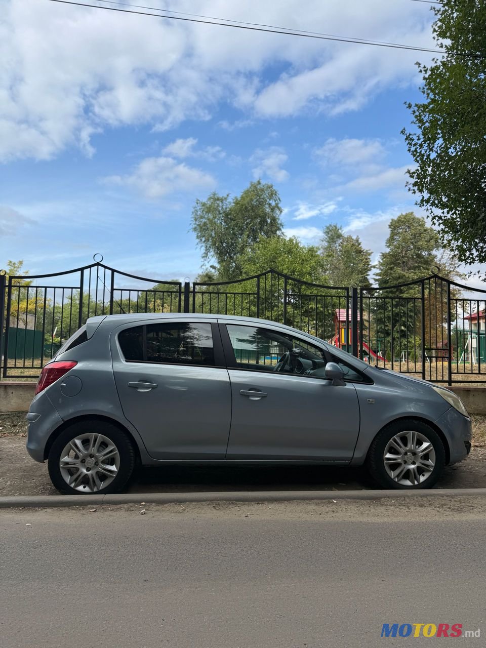 2008' Opel Corsa photo #2