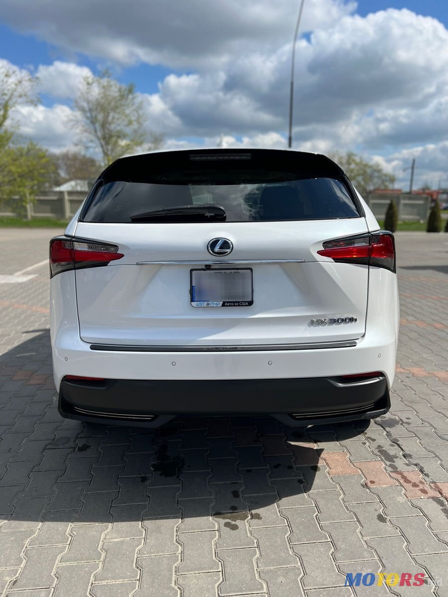 2015' Lexus Nx Series photo #4