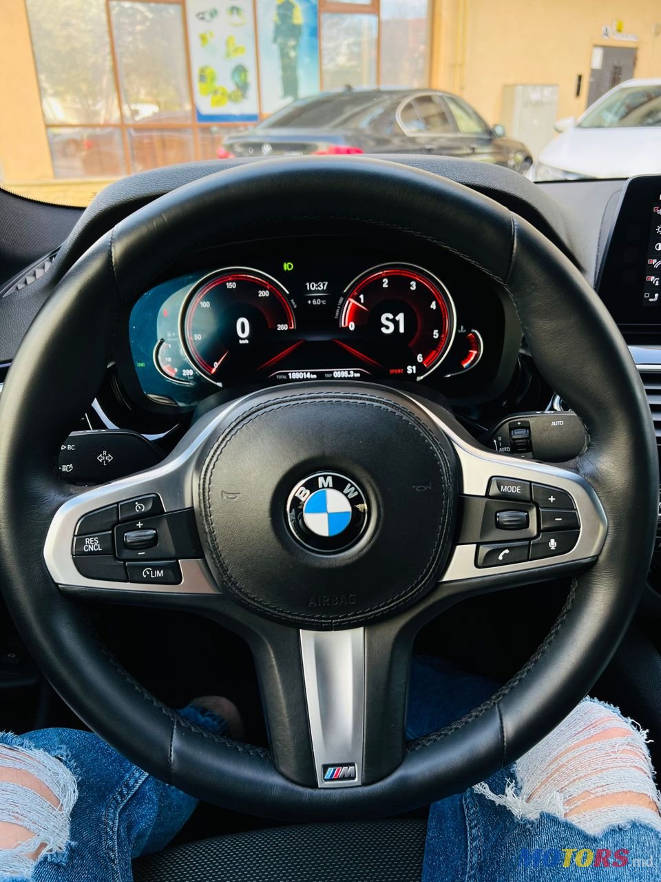 2018' BMW 5 Series photo #5