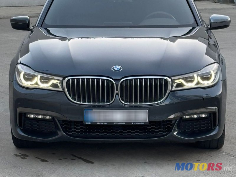 2016' BMW 7 Series photo #4